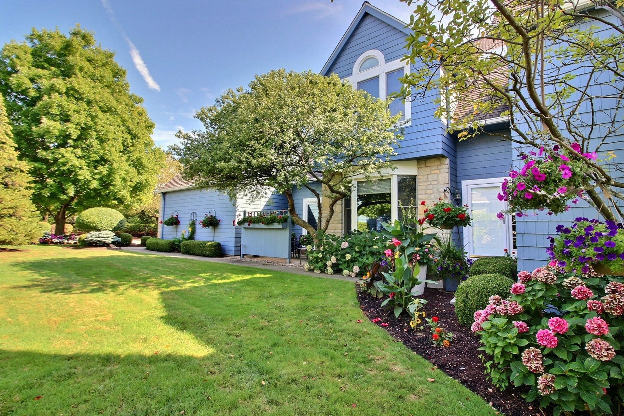 53 Haskell Drive Chestnut Hill Realty Inc.