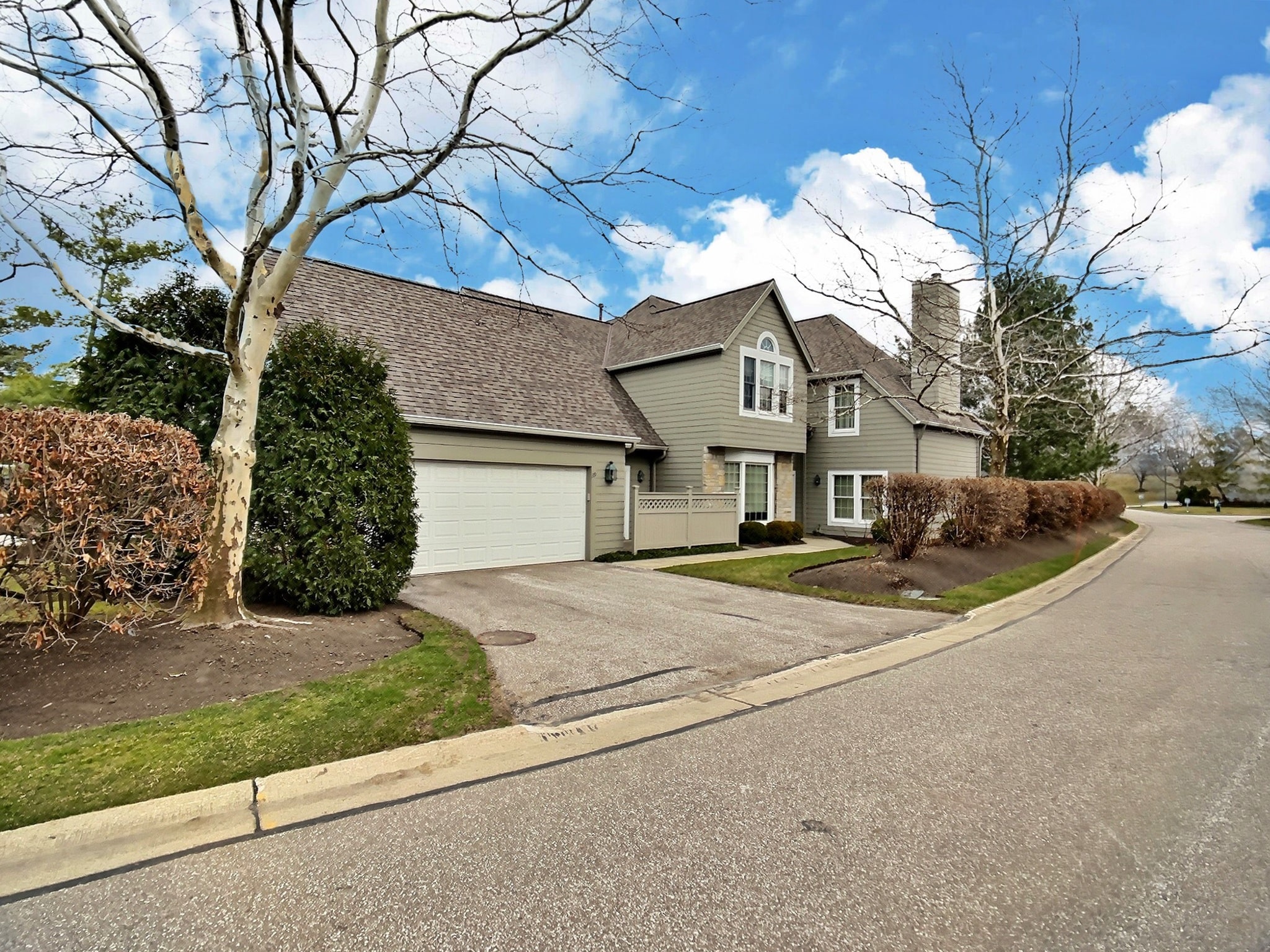 39 Haskell Drive Chestnut Hill Realty Inc.