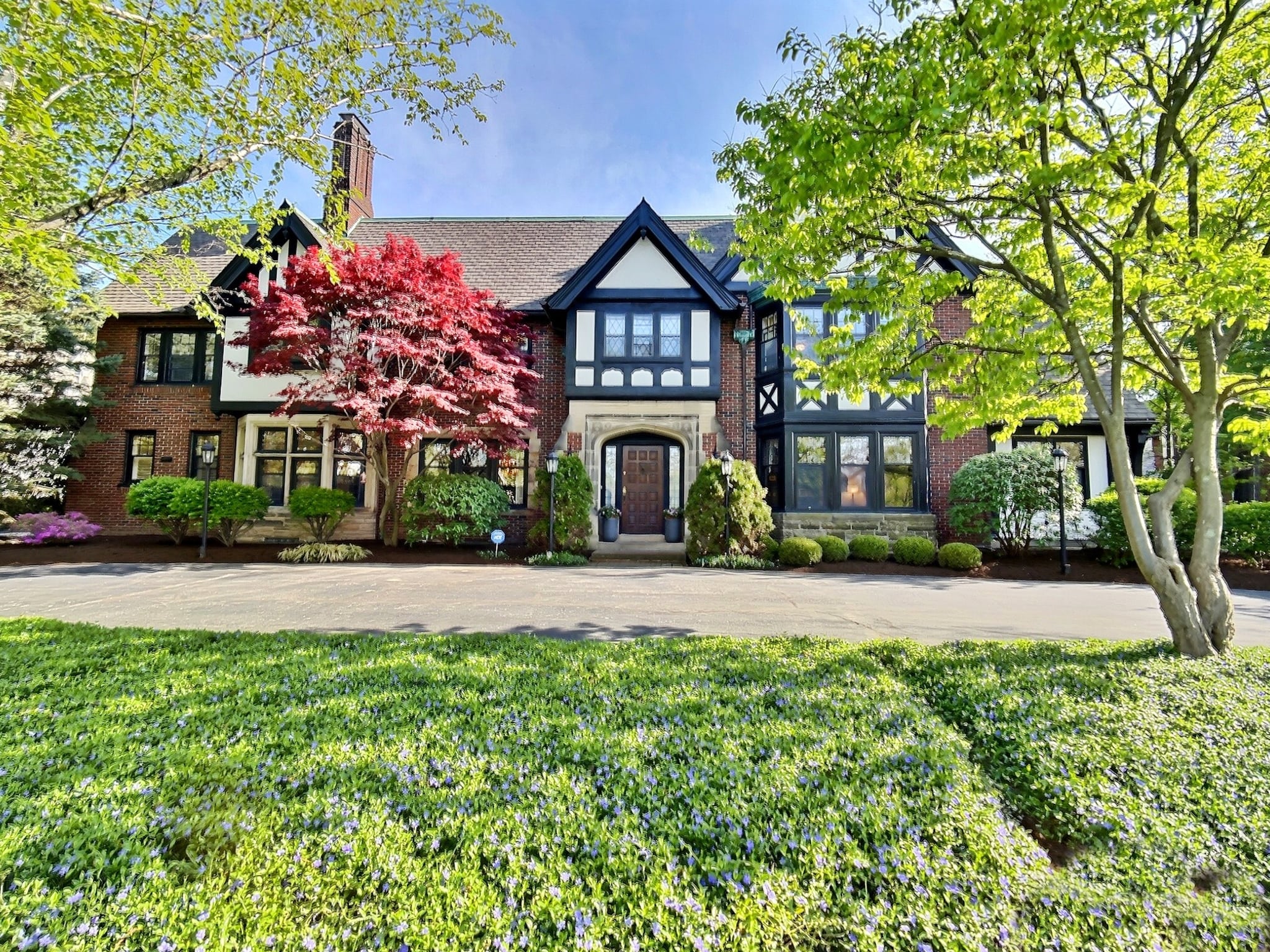 16800 Parkland Drive Chestnut Hill Realty Inc.