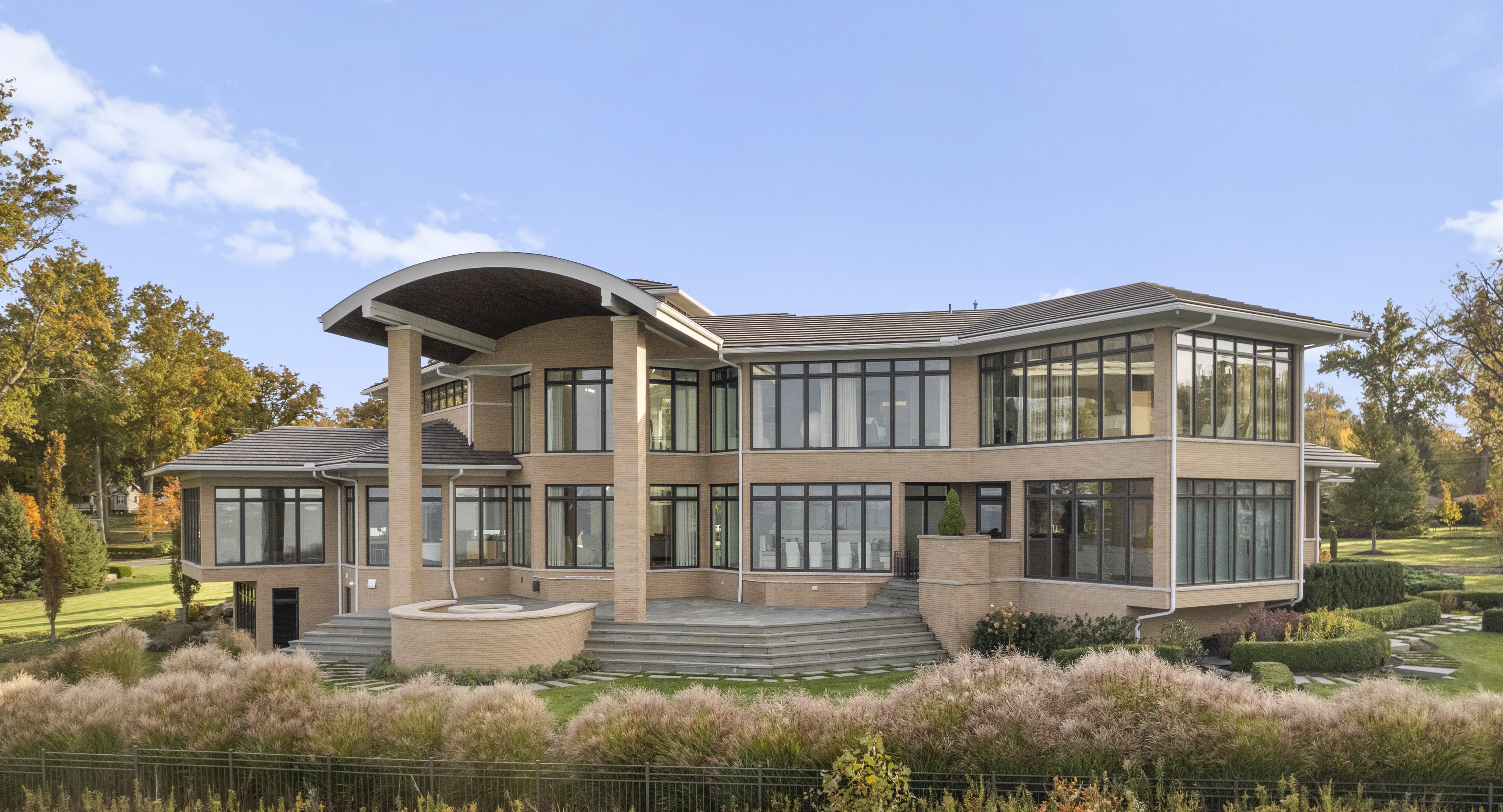 26000 Lake Road Chestnut Hill Realty Inc.