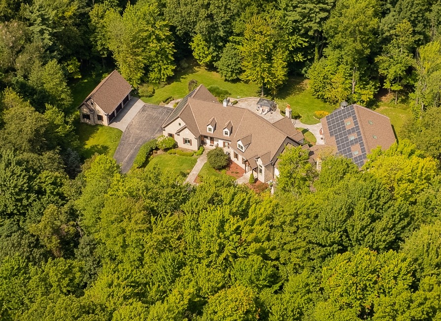 8525 Mentor Road Chestnut Hill Realty Inc.