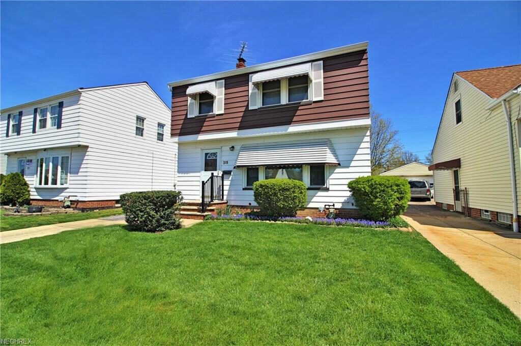 319 Blissfield Dr Chestnut Hill Realty Inc.