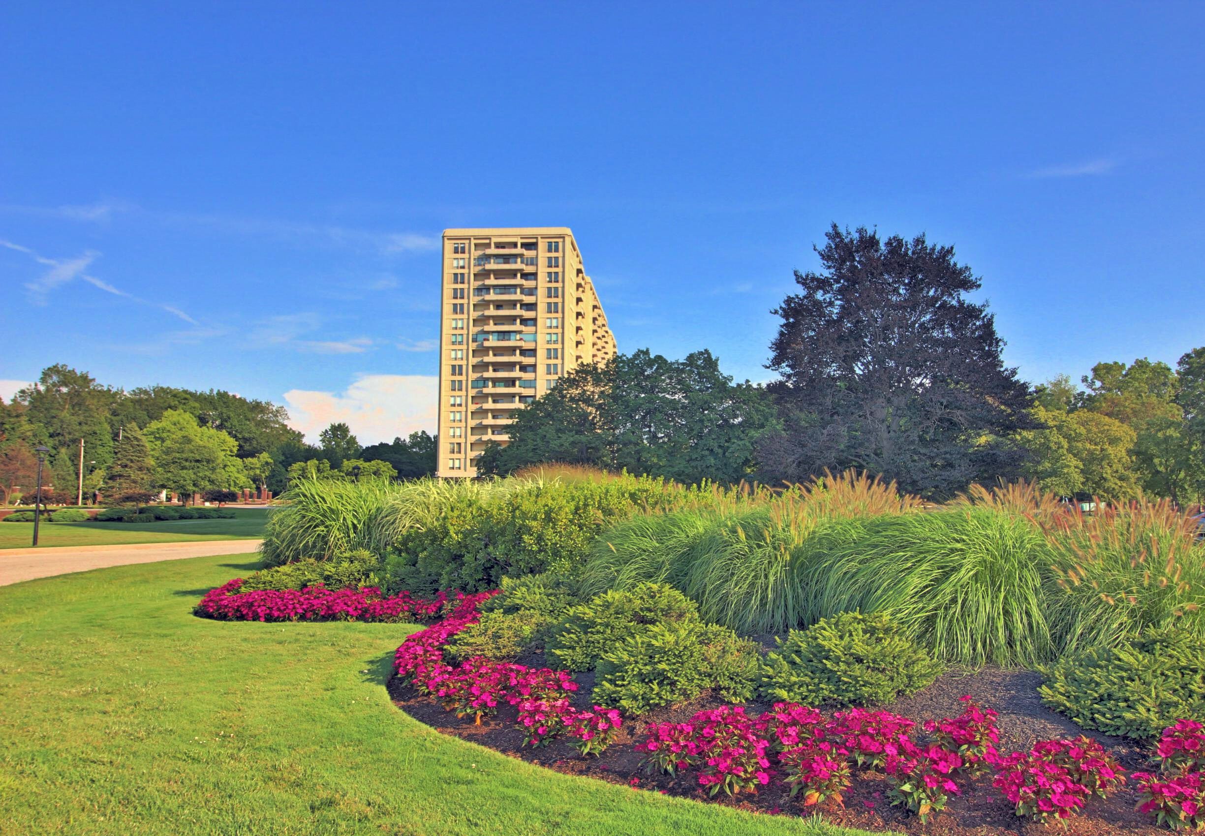 1 Bratenahl Place Suite 403 Chestnut Hill Realty Inc.